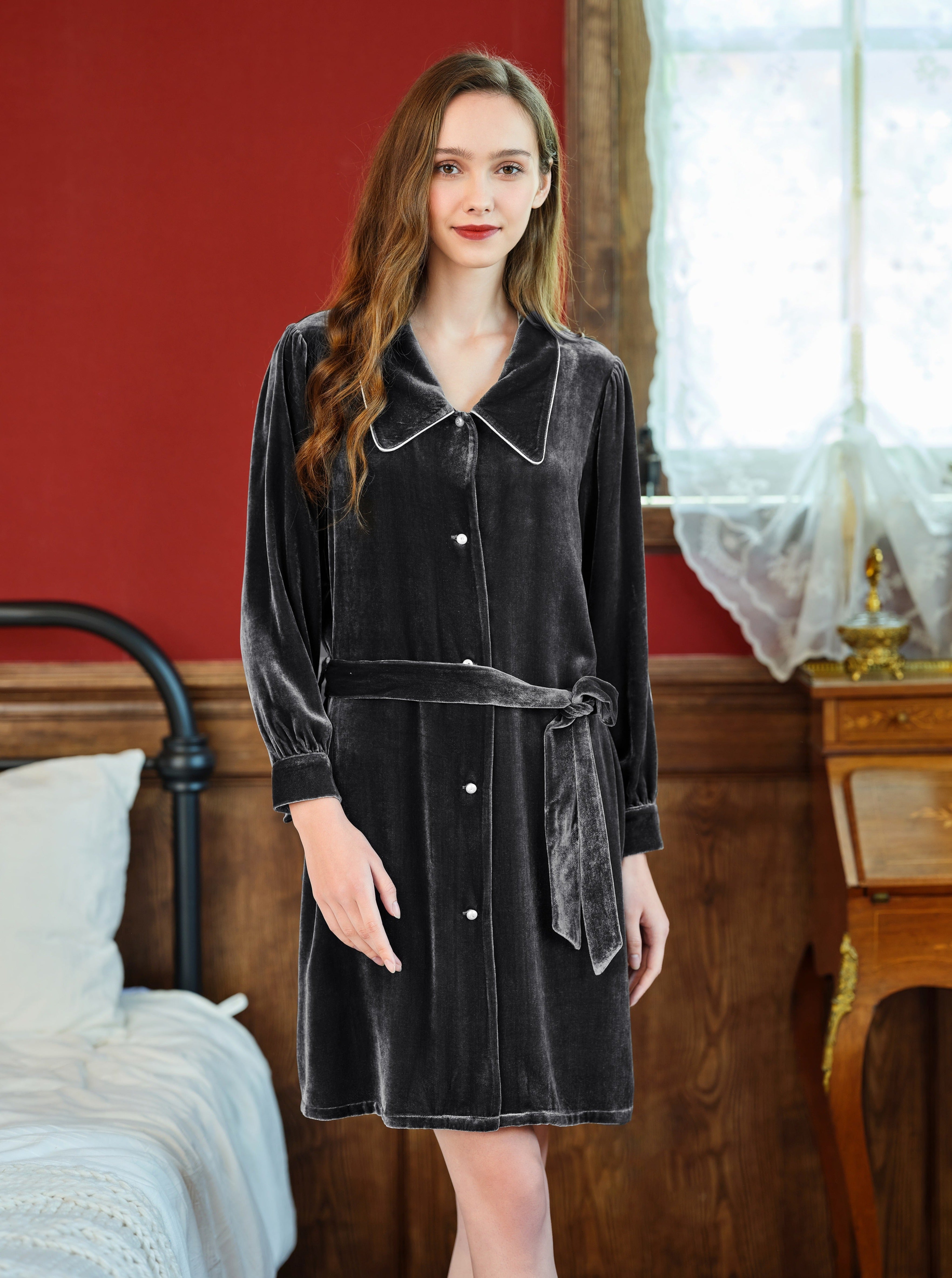 Sylvia long bathrobe - Negligee long in black silk velvet Ardoise