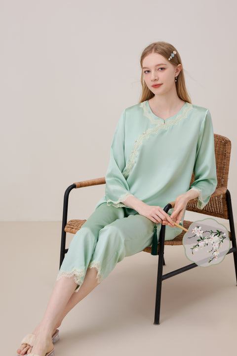 Vintage Chinese Style Silk Pajama Suit