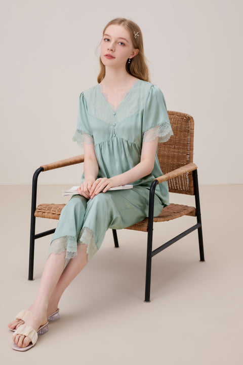 Short Sleeve Silk Pajama Set Lace V Neck and Trim