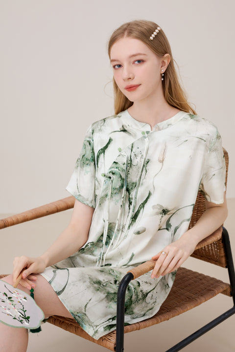 Camisón de seda de estilo chino retro lujoso con estampado de pintura en tinta