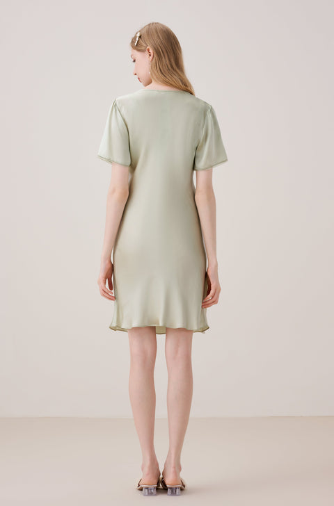 Camisón de Seda Escote en Pico Verde Salvia