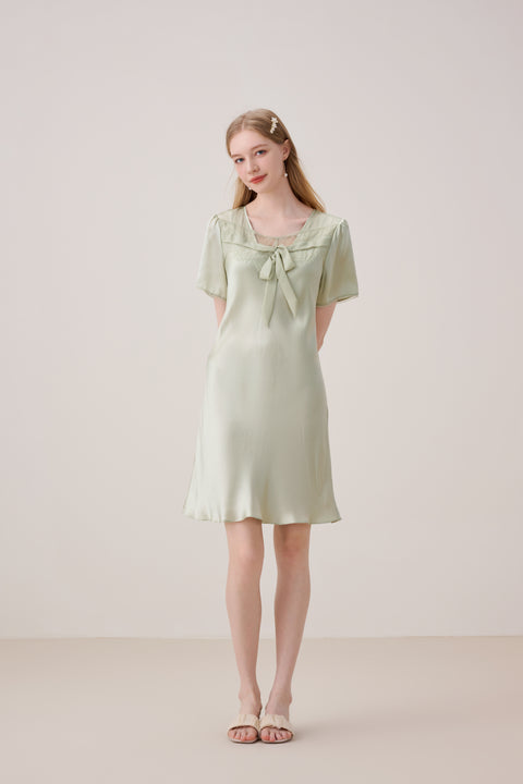 Camisón de Seda Escote en Pico Verde Salvia