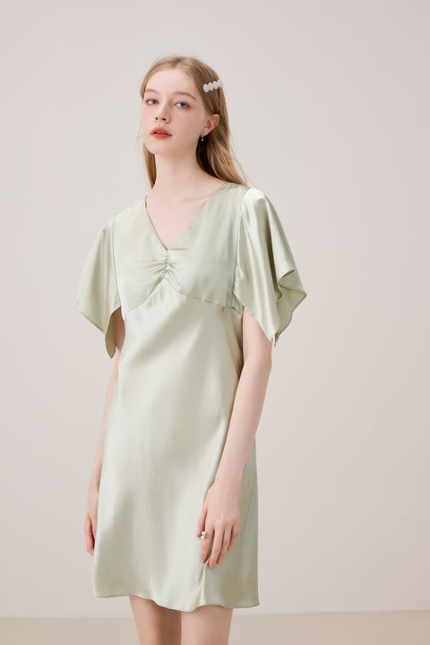 Camisón de Seda Escote en V Manga Tulipán Verde Salvia
