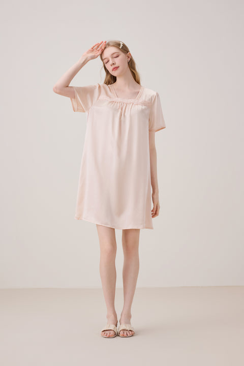 Camisón de seda para dormir en rosa ostra