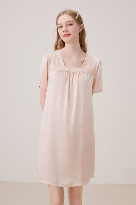 Camisón de seda para dormir en rosa ostra