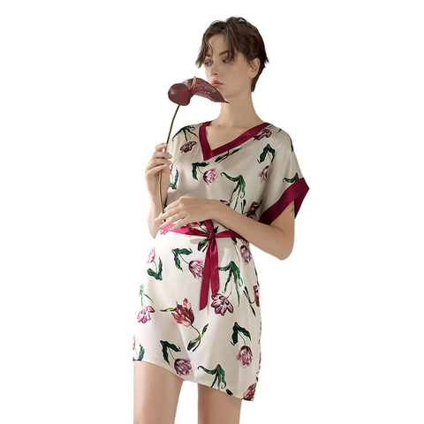 Short Sleeve V Neck Nightgown in 100% Pure Mulberry Silk for Women Loose Sleep Dress
