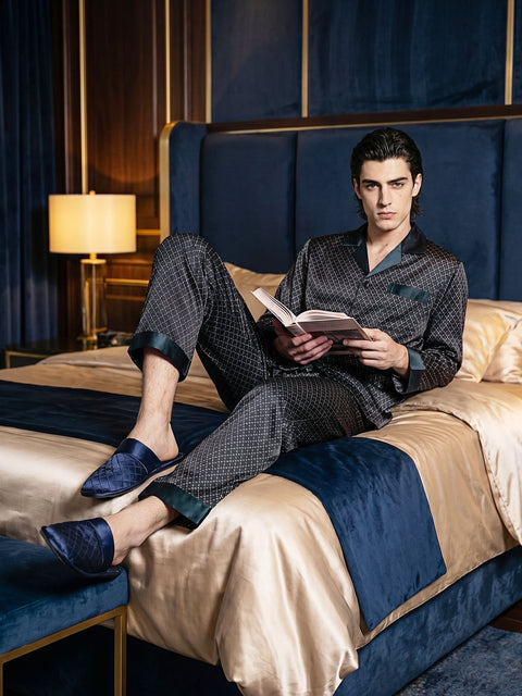 Conjunto de pijama de seda negro para hombre con estampado geométrico de seda